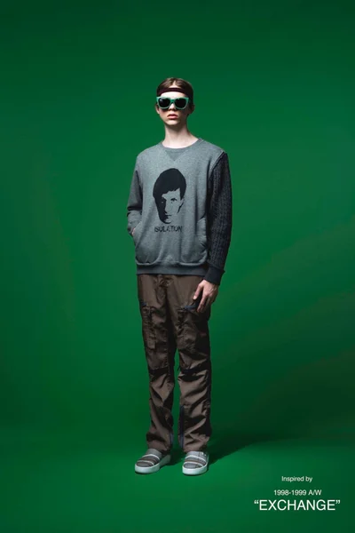 Look 3